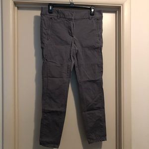 Loft crop chino pant, size 6, grey, gently worn